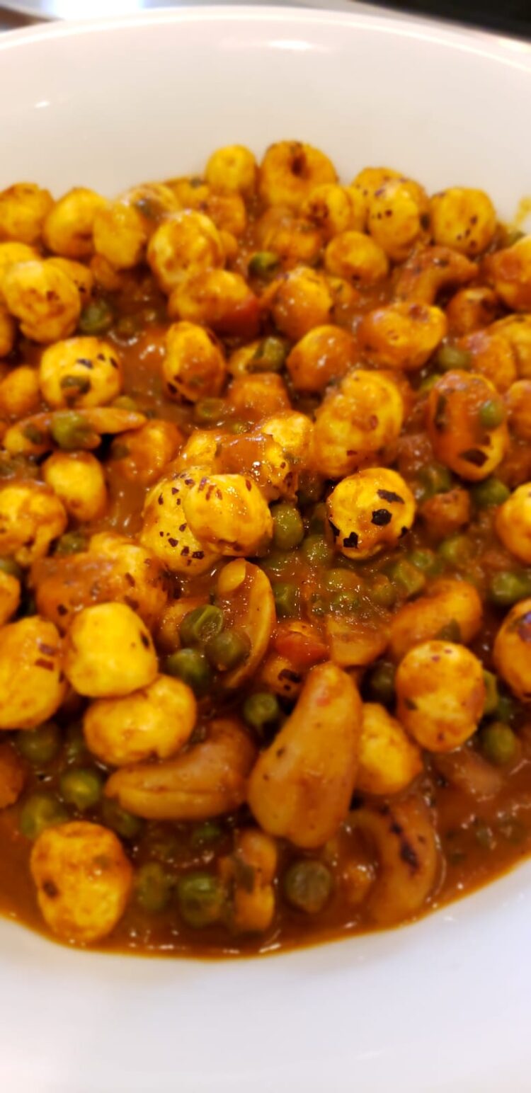 Makhana Sabzi (Foxnut Curry)